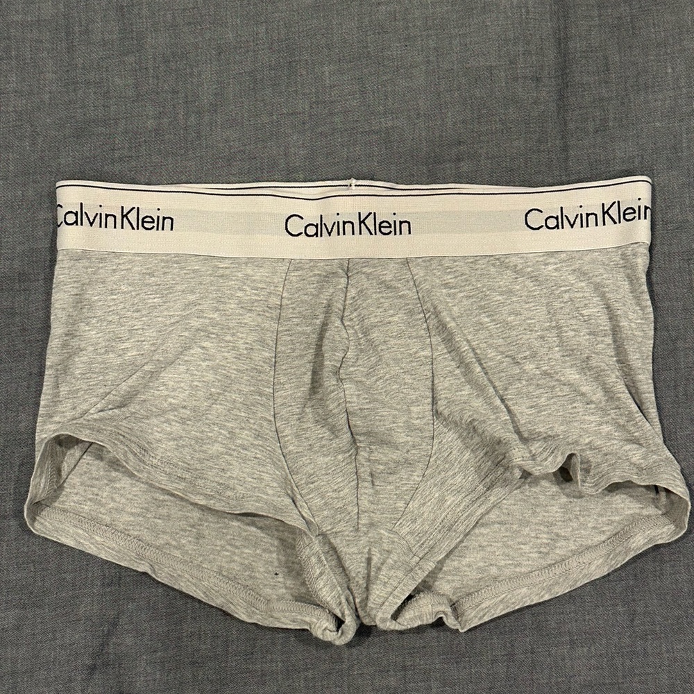 Calvin Klein Modern Cotton Stretch Low Rise Trunk Grey